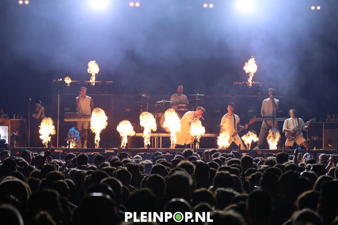 THE DIRTY DADDIES     (89)